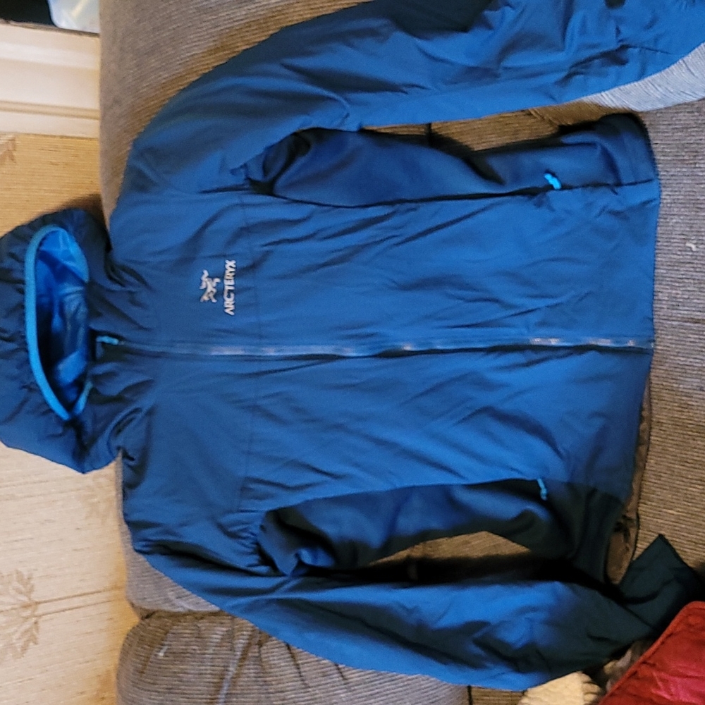 Atom LT jacket with hood